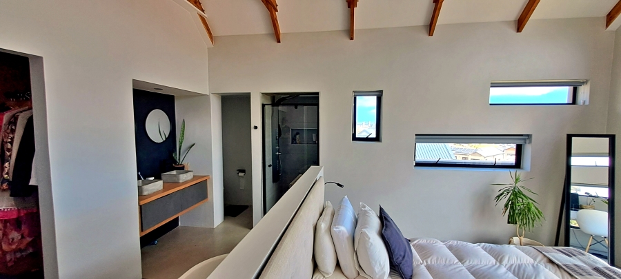 2 Bedroom Property for Sale in Hartland Lifestyle Estate Western Cape